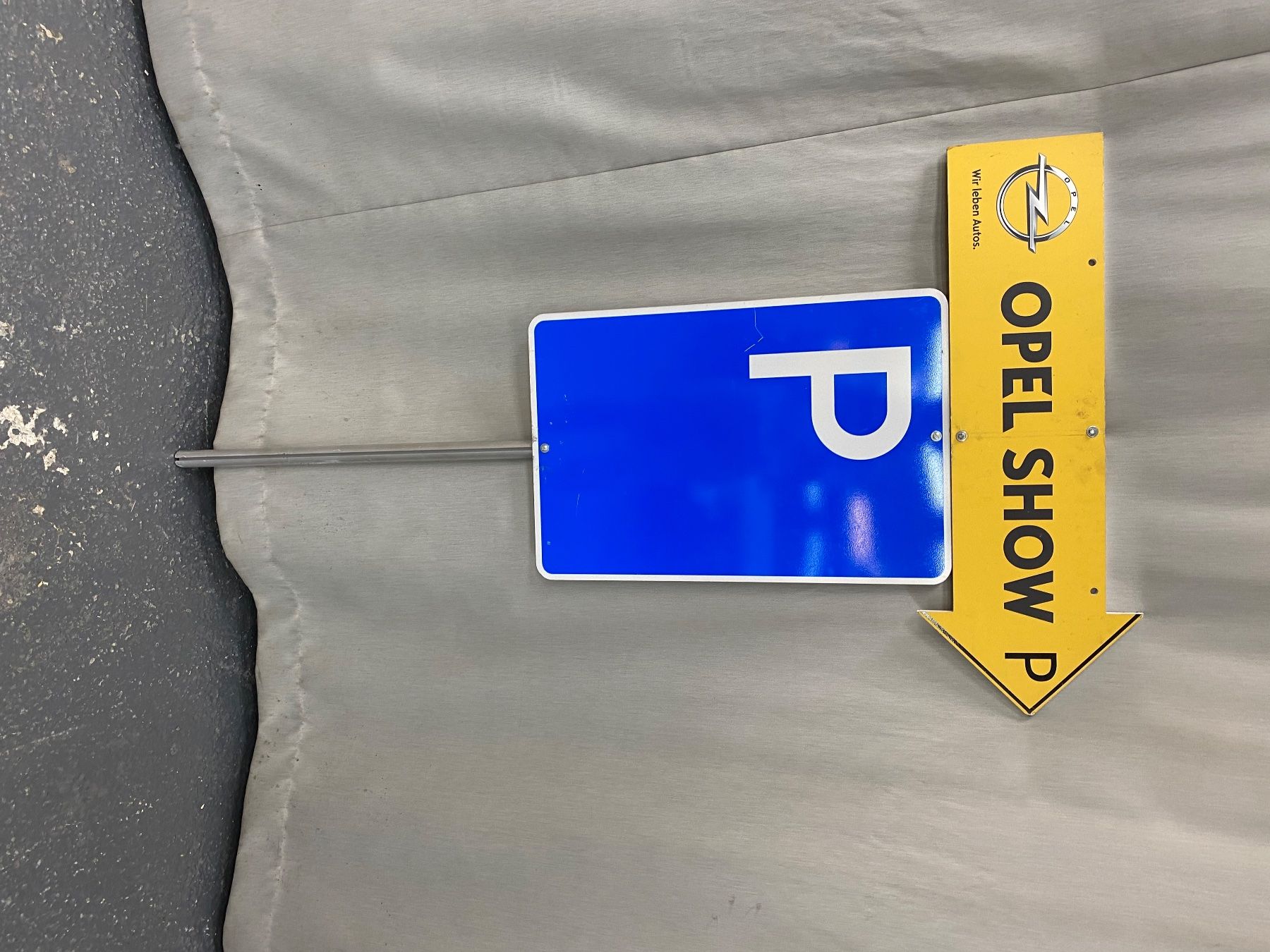 Insegne: Parktafel Opel Show – Usato da Hägglingen venduto da kar_v9qf 7