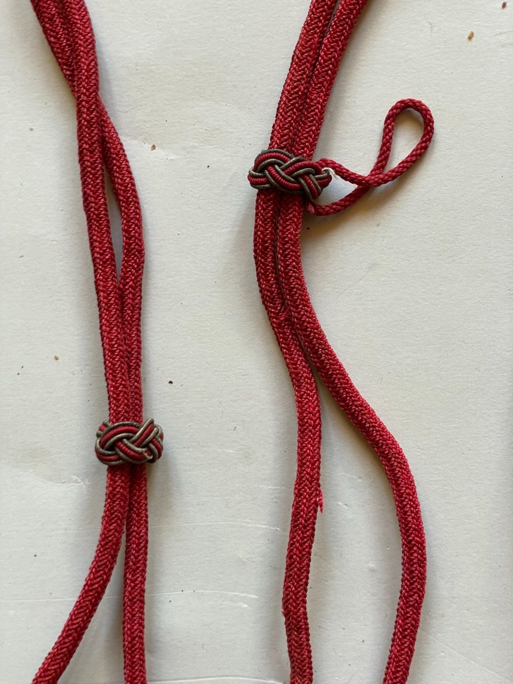 Uniformen: 2 x Fangschnur - Militaria – Gebraucht aus Murgenthal von  5