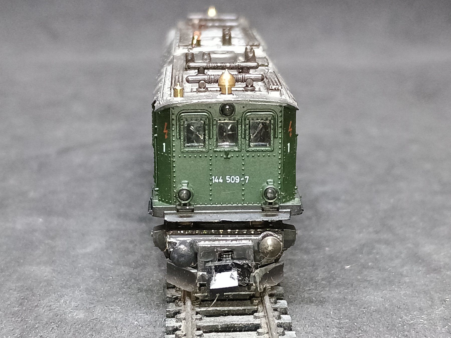 Roco Modellini di ferrovie: Spur N BR144 (E41) DB – Usato da Bätterkinden venduto da hob_6b8x 5