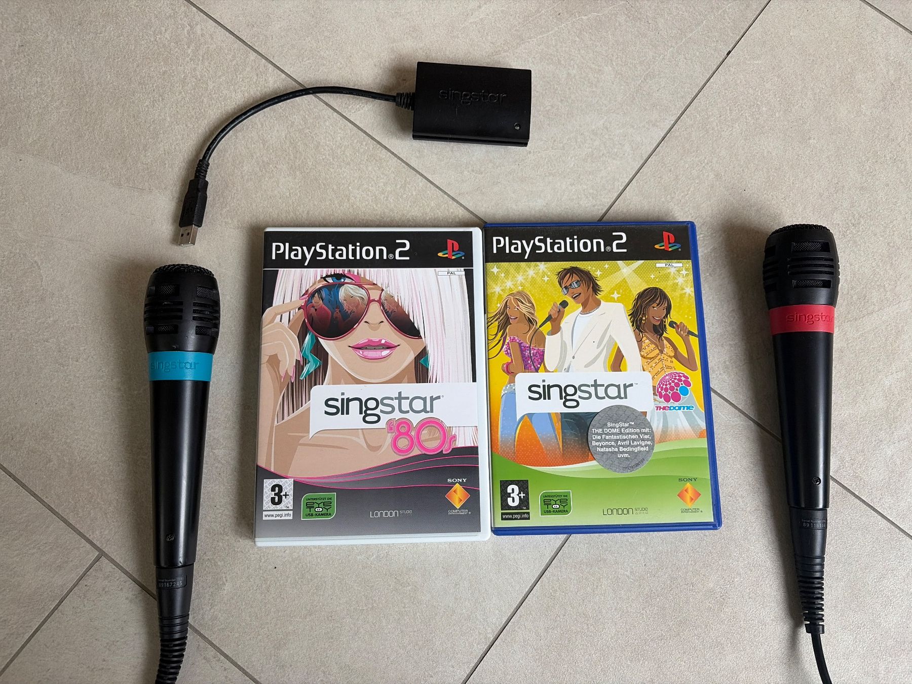 Microphones: SingStar PS2 Set mit 2 Original-Mikrofonen + USB-Adapter – D'occasion à Rüti ZH par Butterfly206cc