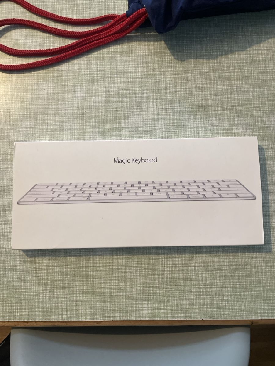 Apple Tastiere: Apple Tastatur Magic Keyboard – Usato da Bern venduto da man_l89k 1