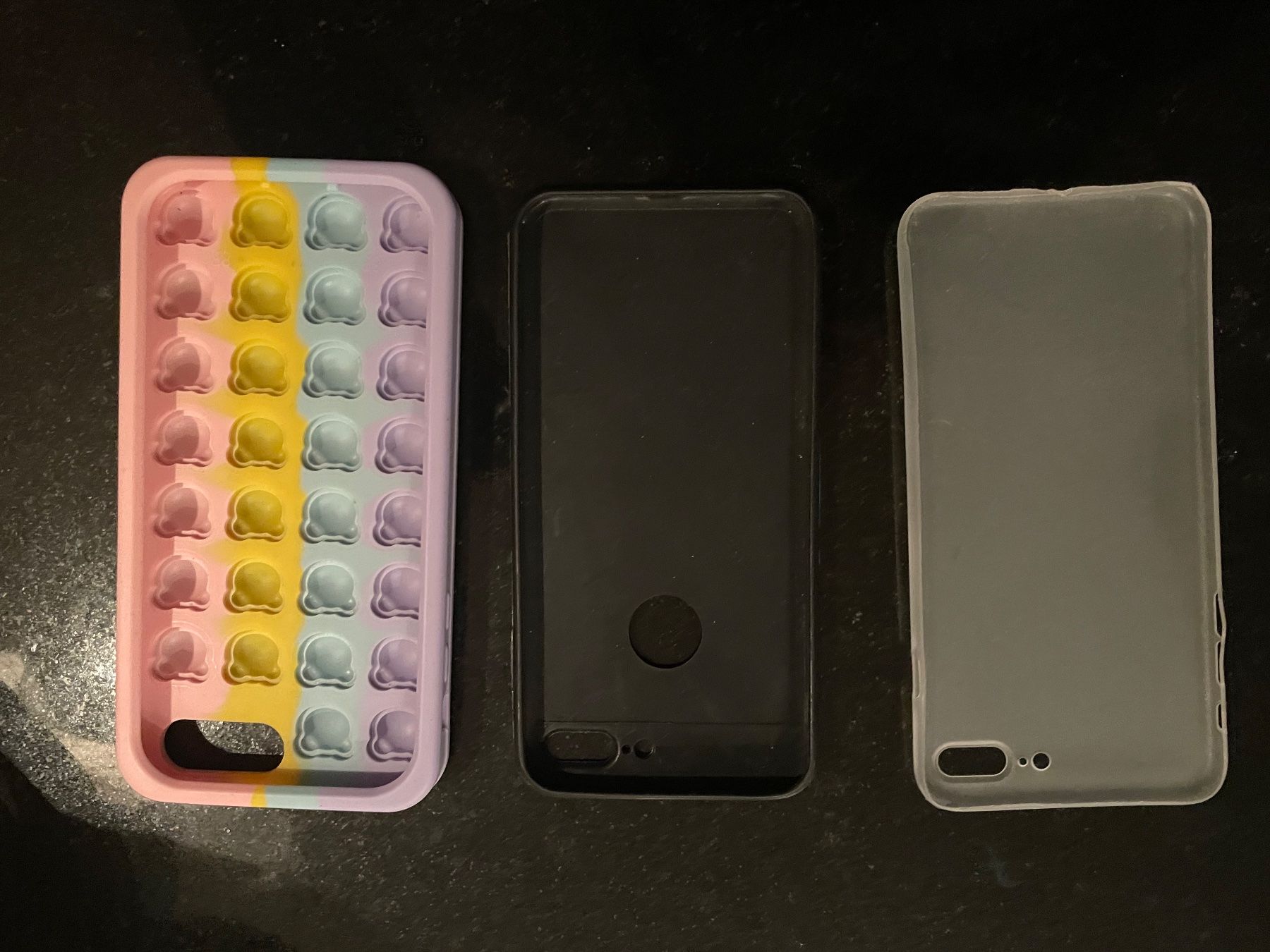 Apple Cover & Protezioni schermo: 3 Hülle iPhone 7 oder 8 plus – Usato da Langwiesen venduto da molegra 1