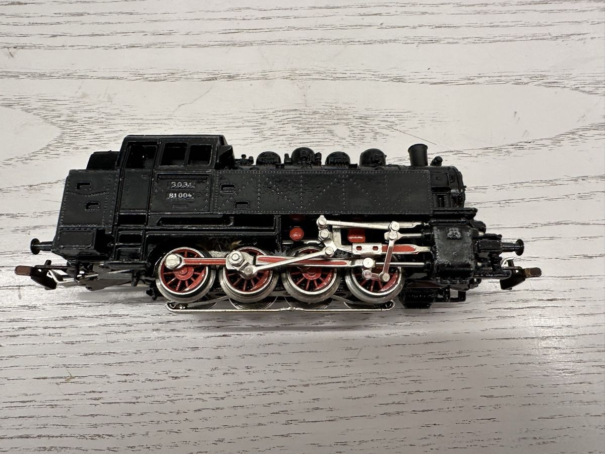 Märklin Modellini di ferrovie: Märklin 3031 DB BR 81 TELEX – Usato da Lupsingen venduto da New-Haven 4