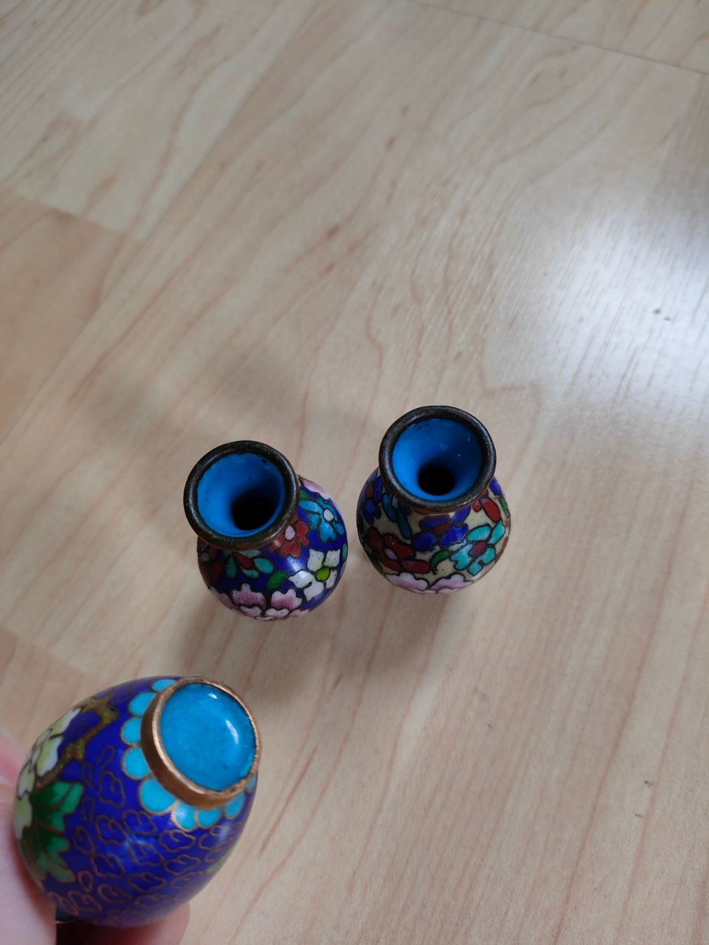 Vasi & Recipienti: Vasen trio (China, cloisonné) – Usato da Adliswil venduto da Vimovi 3