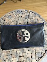 Tory Burch Clutch für Frauen.
