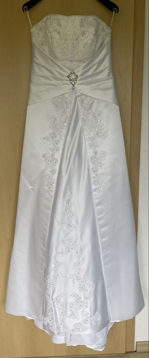 Vestiti: Hochzeitskleid Grösse 38 – Usato da Glattfelden venduto da Schmoni18