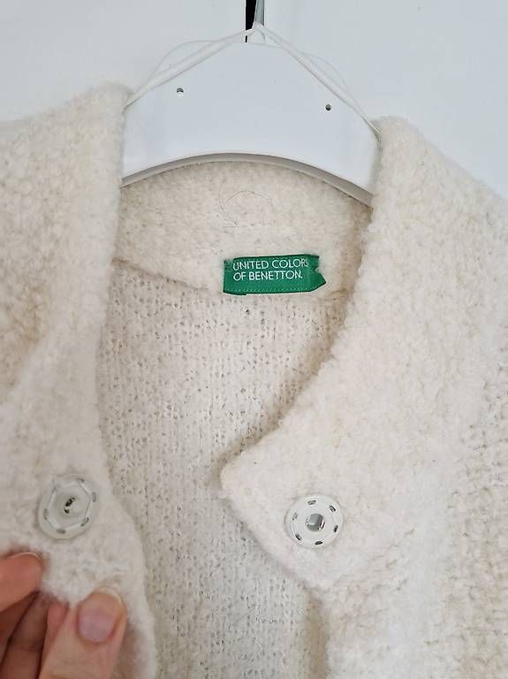 Cappotti: Flauschige Mantel Benetton – Usato da Nottwil venduto da eri_75kx 2