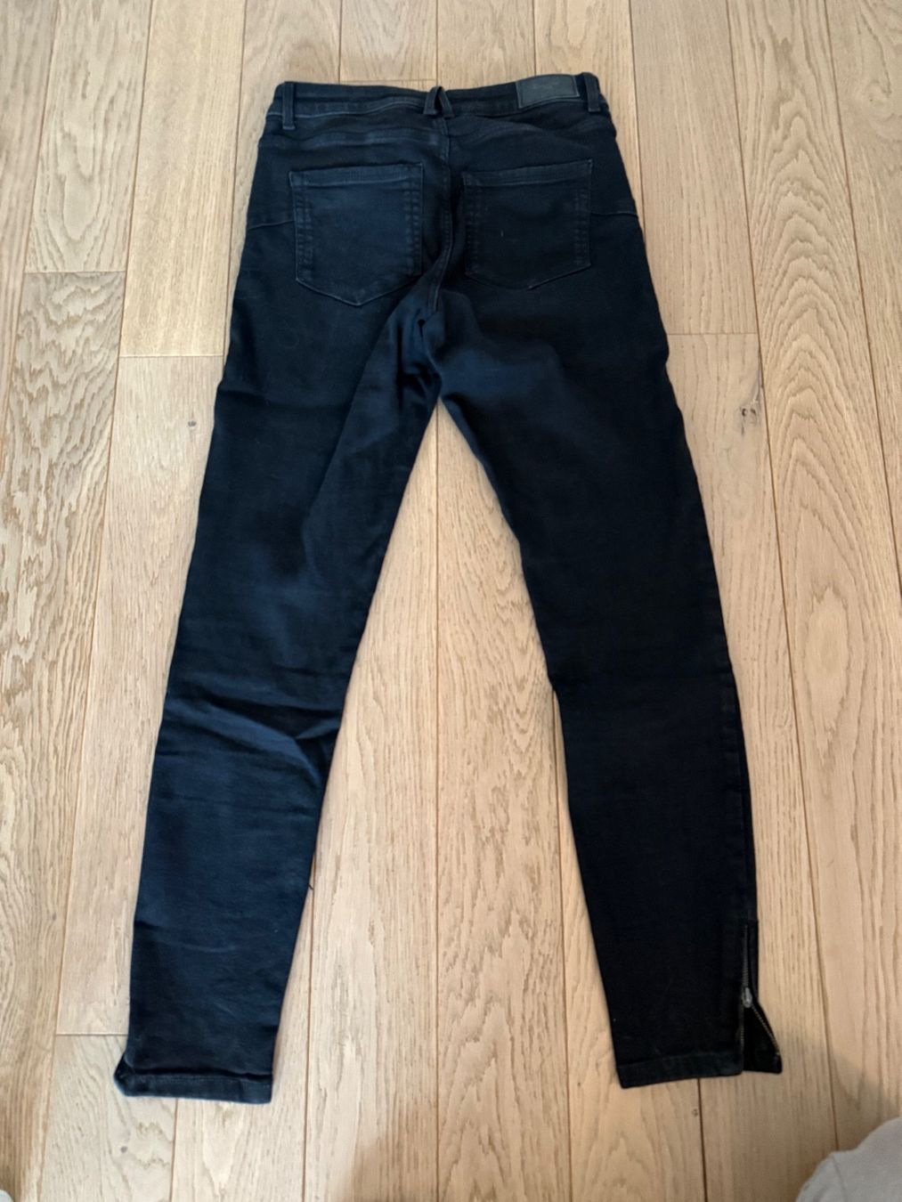 Vero Moda Jeans: Jeans Gr. XS/32 Vero Moda – Usato da Wiesendangen venduto da gefion99 2
