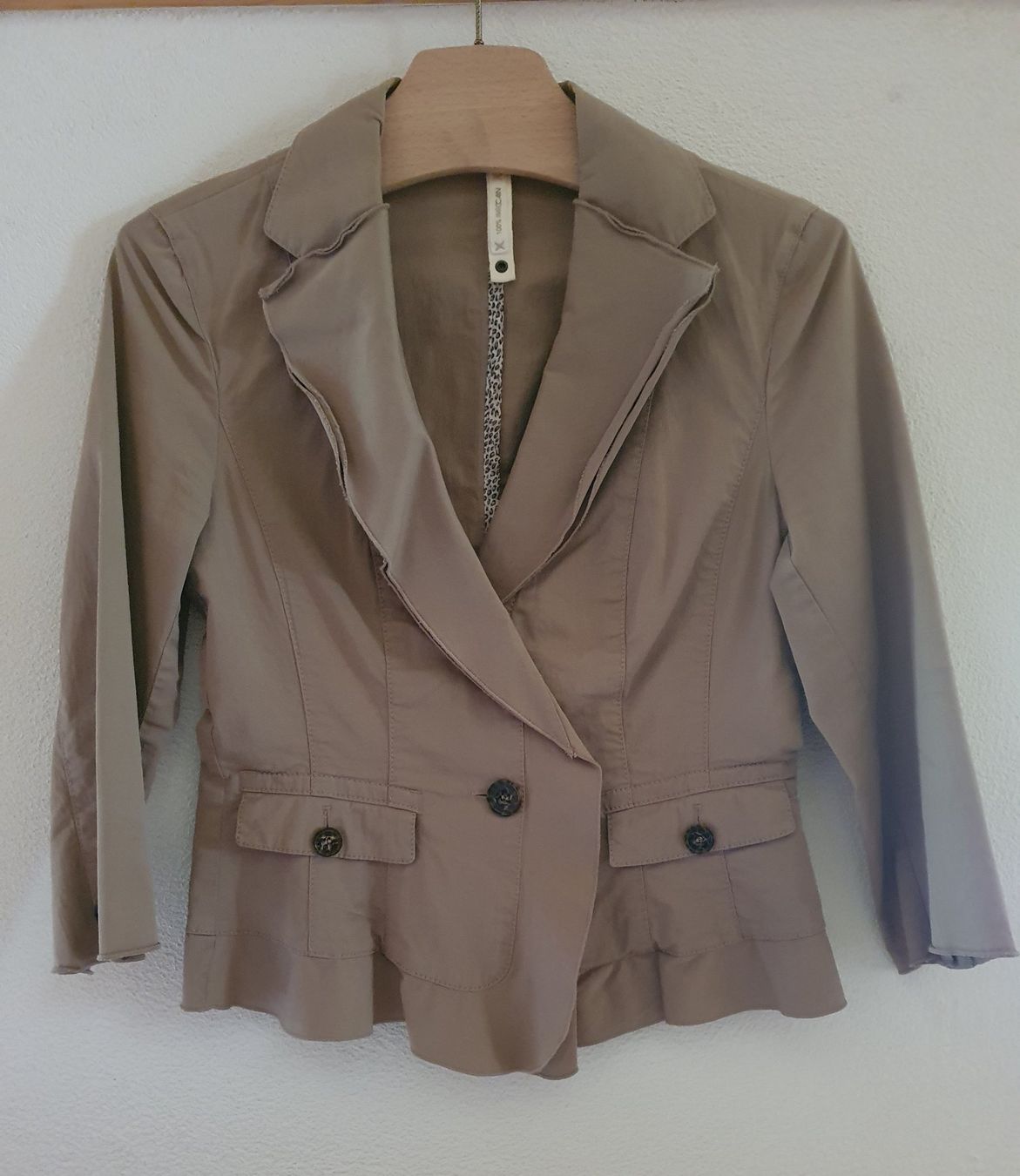 Marc Cain Jacken: Marc Cain Blazer,  Gr. 2 (Gr. 36) Beige – Gebraucht aus Teufen AR von pischa