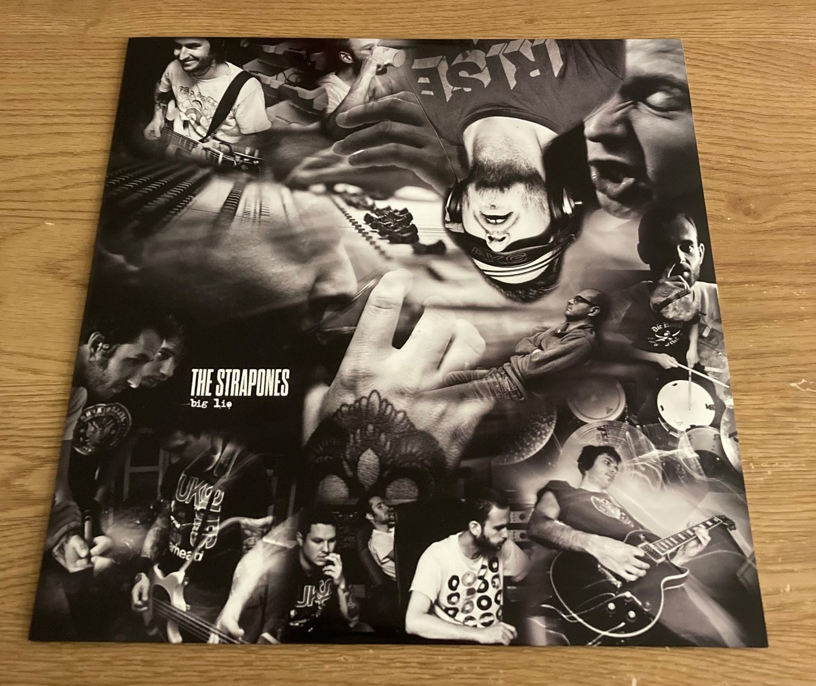 Dischi in vinile: The Strapones / Big Lie / Vinyl Schallplatte – Nuovo (secondo la descrizione) da Bern venduto da RageMM87 3