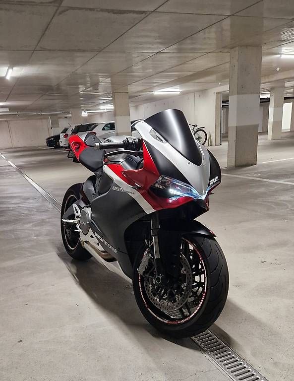Route: Ducati Panigale 899 – D'occasion à Herzogenbuchsee par Aebib. 1