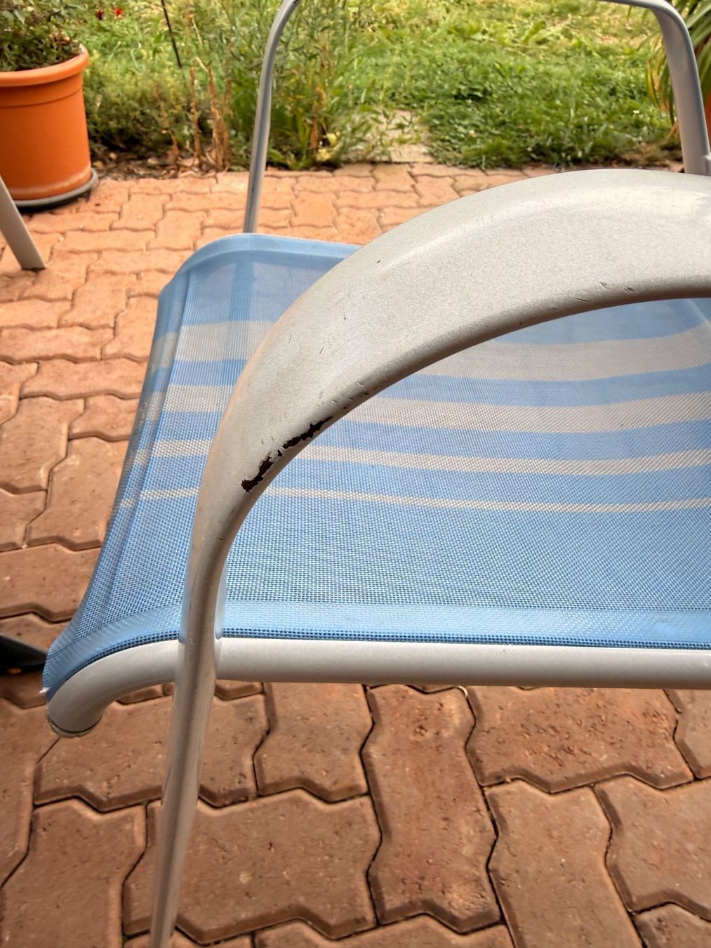 Livique Tischset: Gartentisch und 4 Gartenstühle – Gebraucht aus frutigen von matthibo 3