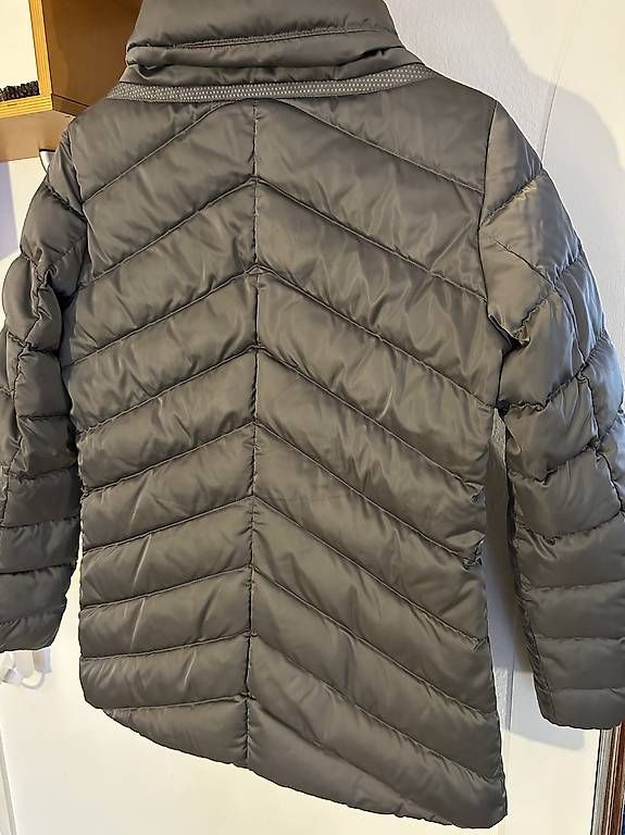 Geox Giacche: GEOX Daunen Jacke 36 – Usato da Therwil venduto da jas_vpt8 2