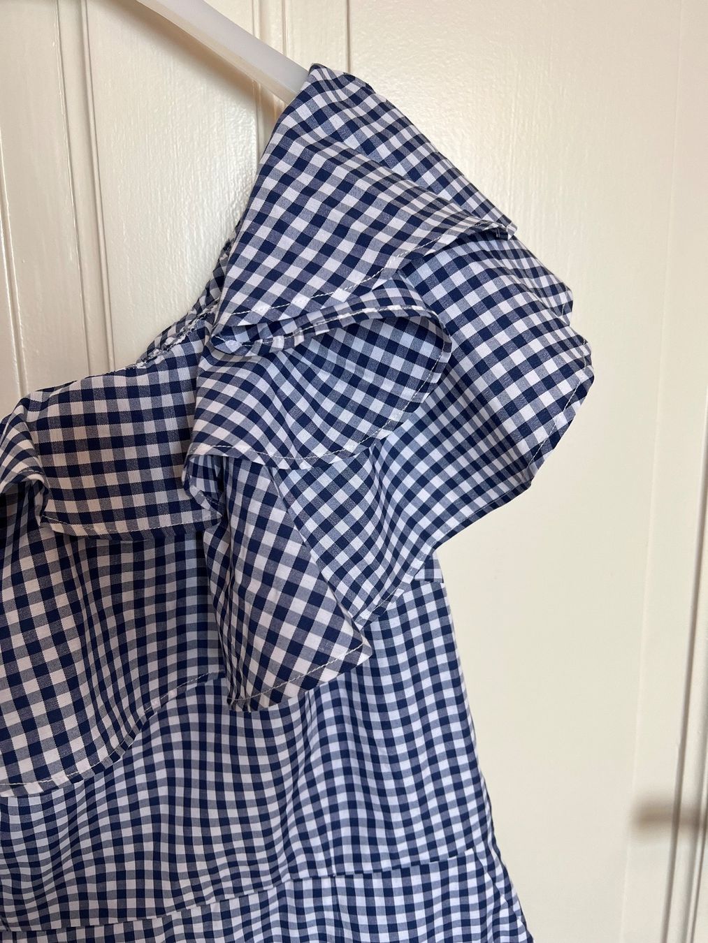 H&M Robes: Robe vichy asymétrique H&M 42 – Neuf (Voir description) à Neuchâtel par Thesebootsaremadeforwalking 1