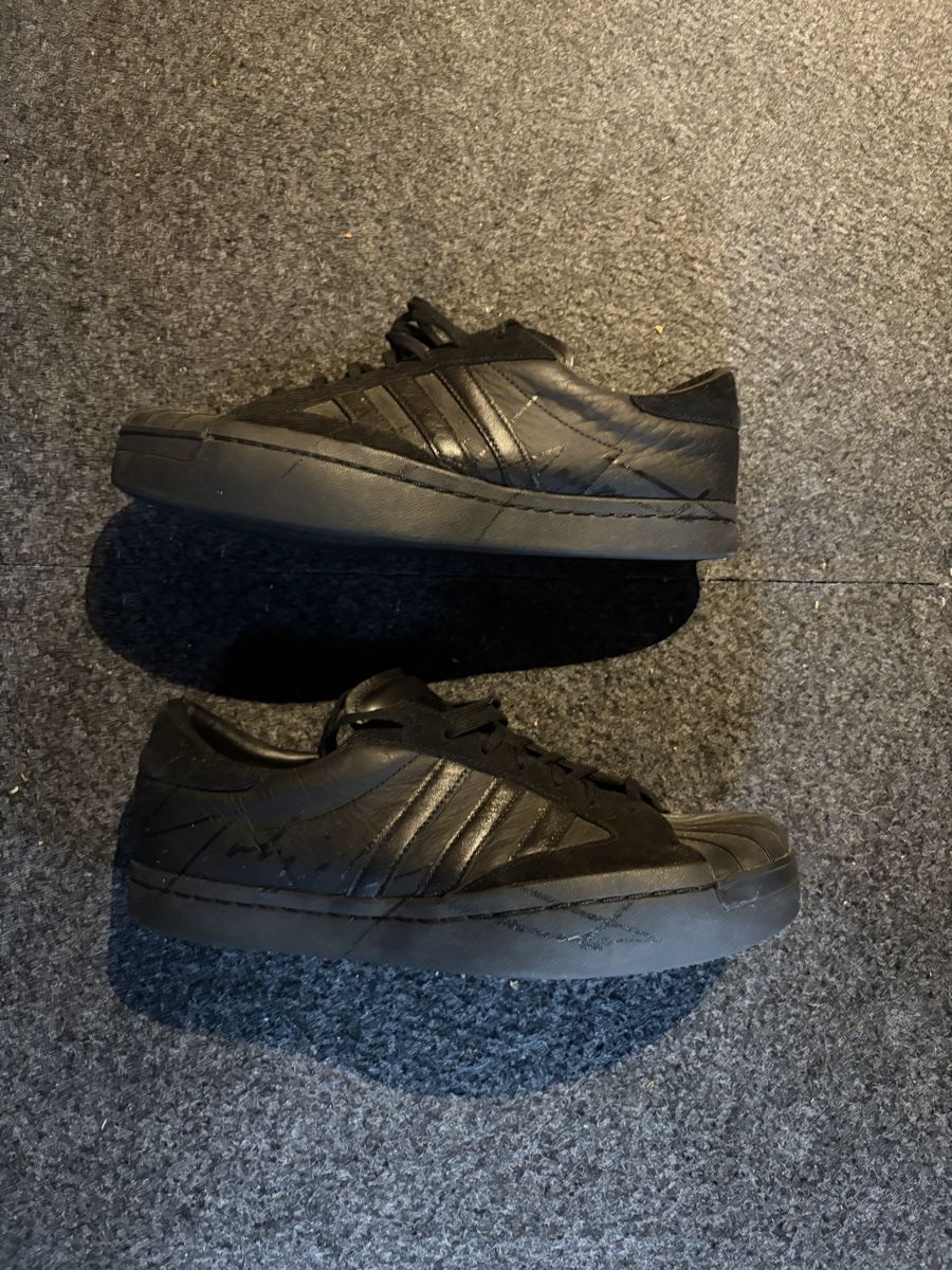 Adidas Herrenschuhe: Schwarze Y- Sneaker  – Gebraucht aus Vilters von sele08_ale08 2