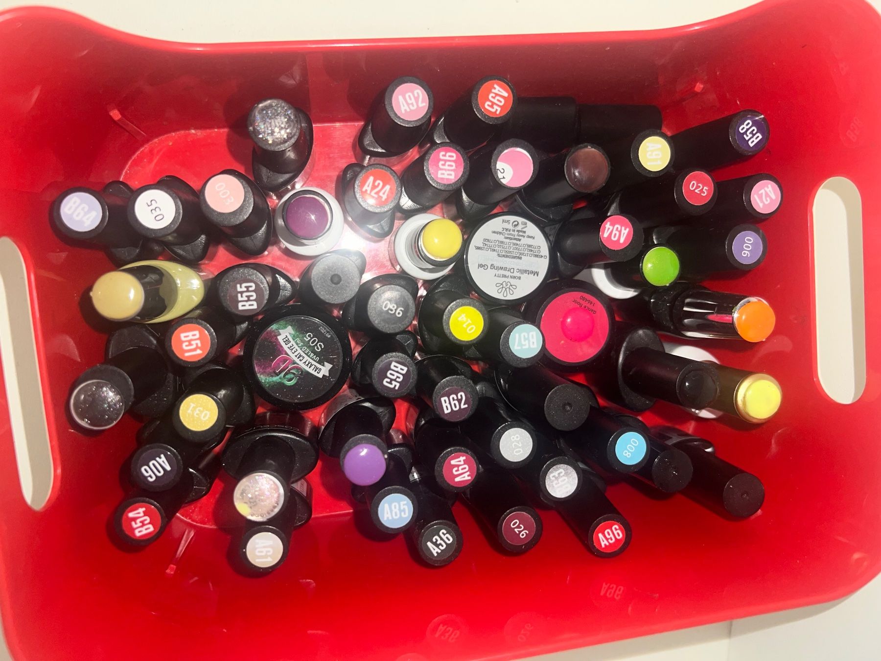 Unghie finte: Nageldesign Zubehör Set – Usato da Sissach venduto da sHeeiLa01