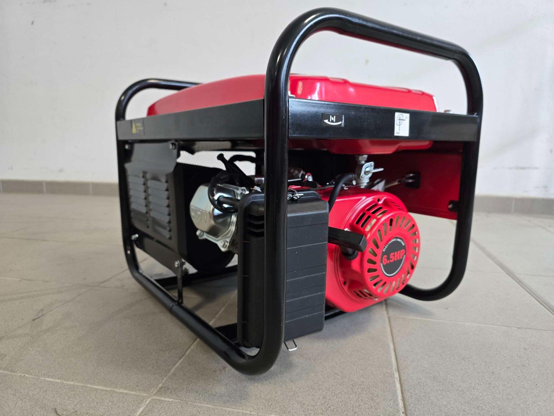 Generatori di corrente: 2800 Watt Stromerzeuger Notstrom Generator Notstromaggregat – Nuovo (secondo la descrizione) da Baar venduto da Werkzeugzentrum 4