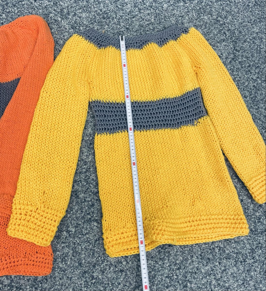 Pullover & Sweatshirts: Zwei Pullover orange/grau und gelb/grau Grösse M  – Neu und originalverpackt aus Au ZH von Jaggy4 6