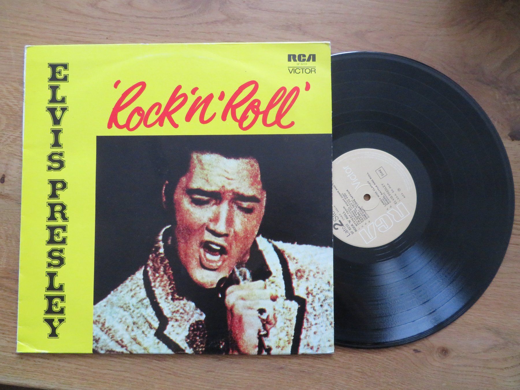 Dischi in vinile: ELVIS PRESLEY ROCK N ROLL – Nuovo (secondo la descrizione) da Zürich venduto da max_cp5f