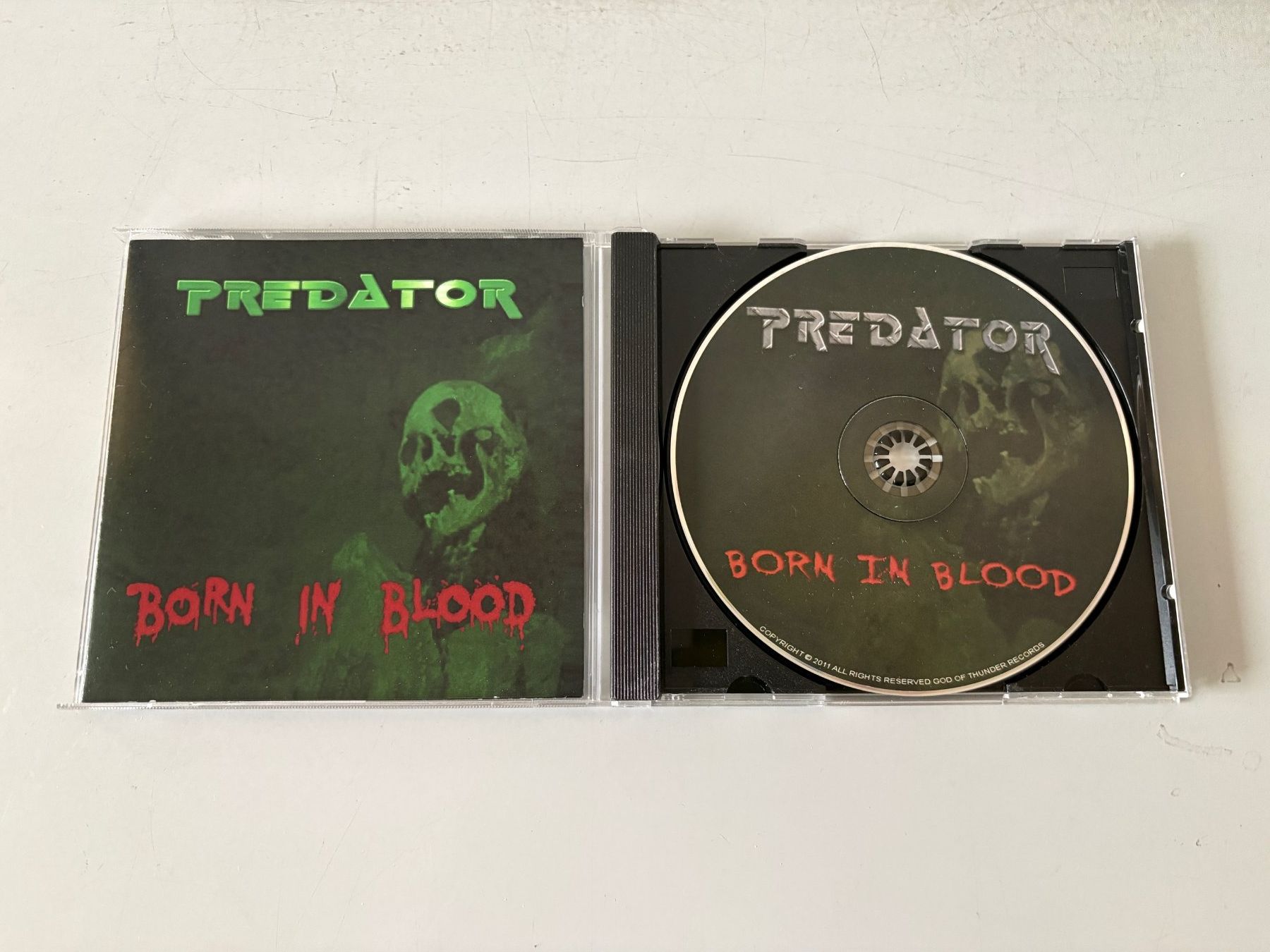 CDs: PREDATOR - Born in blood CD US Power Metal 2011 – Gebraucht aus Wiedlisbach von Andrisa