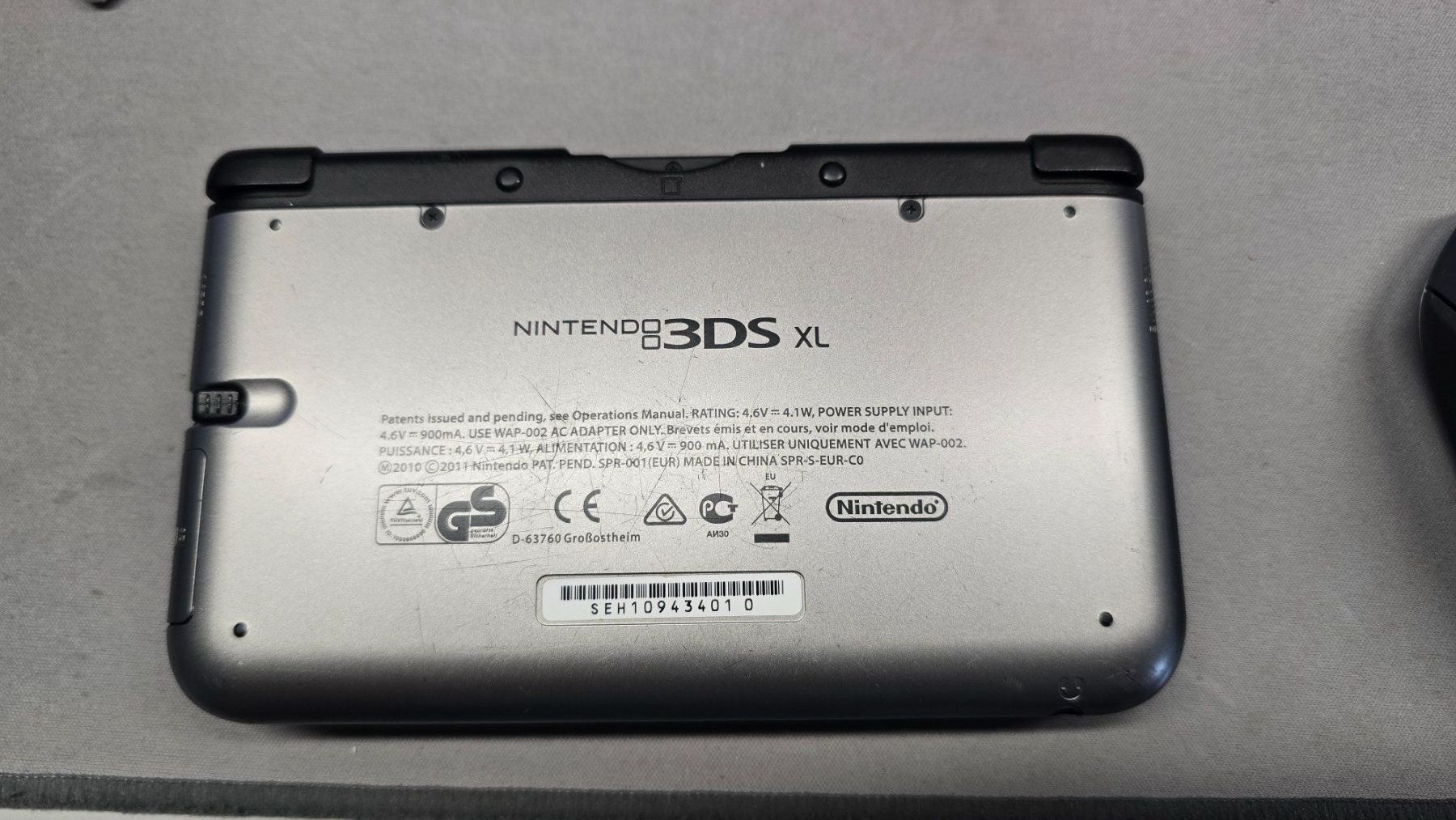 Nintendo Console: Nintendo 3DS XL - grau – Usato da Tägerwilen venduto da MOU1983 3