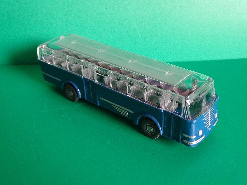 Wiking Modellautos: Büssing Trambus von Wiking 1/87 – Gebraucht aus Bretzwil von Meex 1