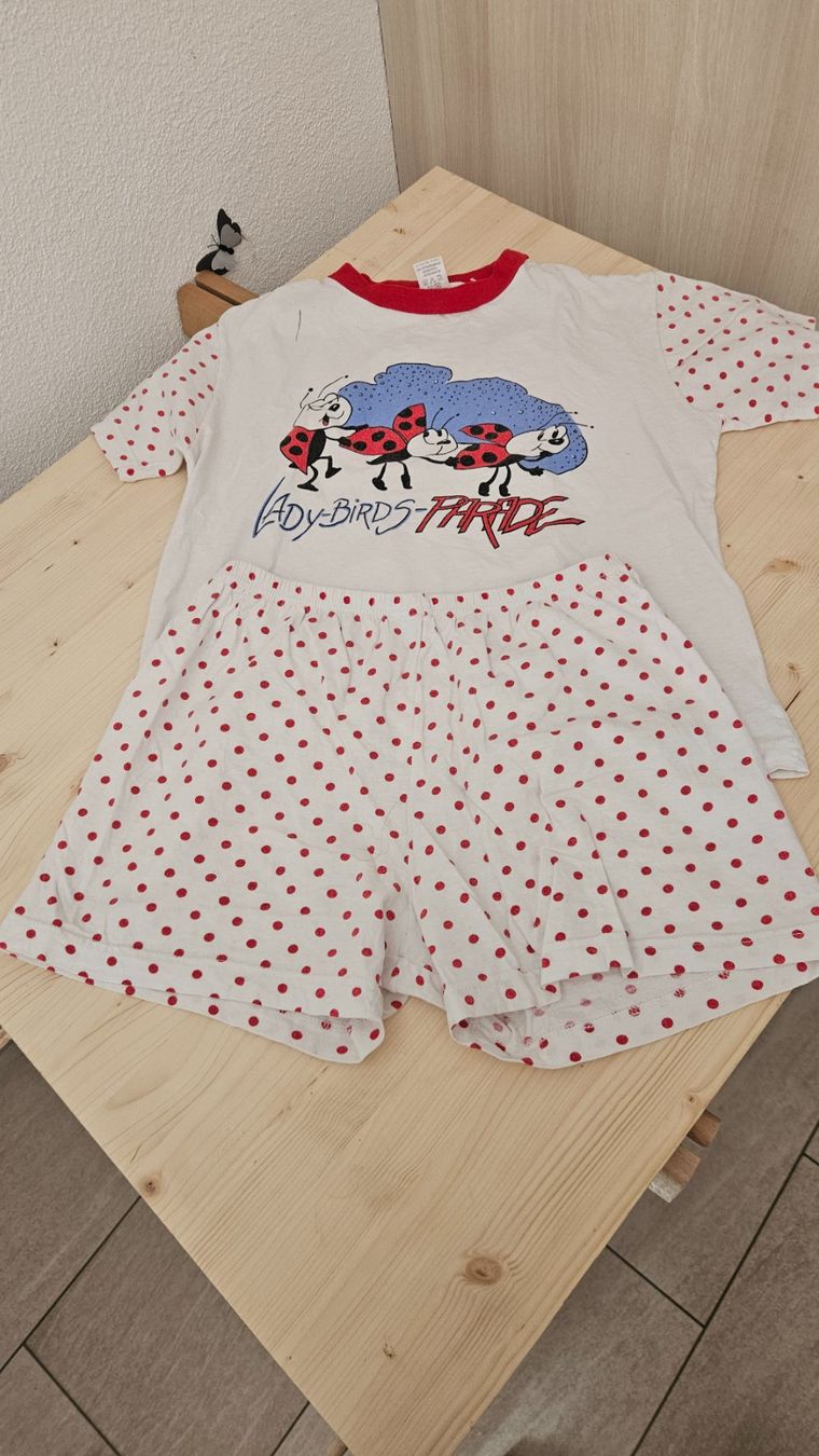 Pigiama & Simili: Süsser Mädchen Pyjama, Grösse 140, Sommer-Set – Usato da Escholzmatt venduto da _die_Kaempferin