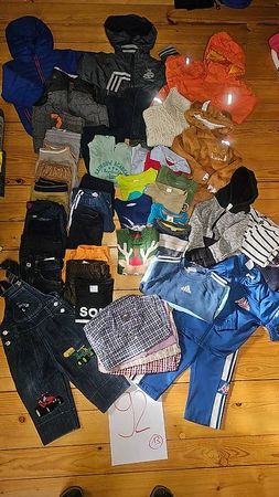 riesiges Kleiderpaket Knabe/Junge Grösse 92 (45 tlg)