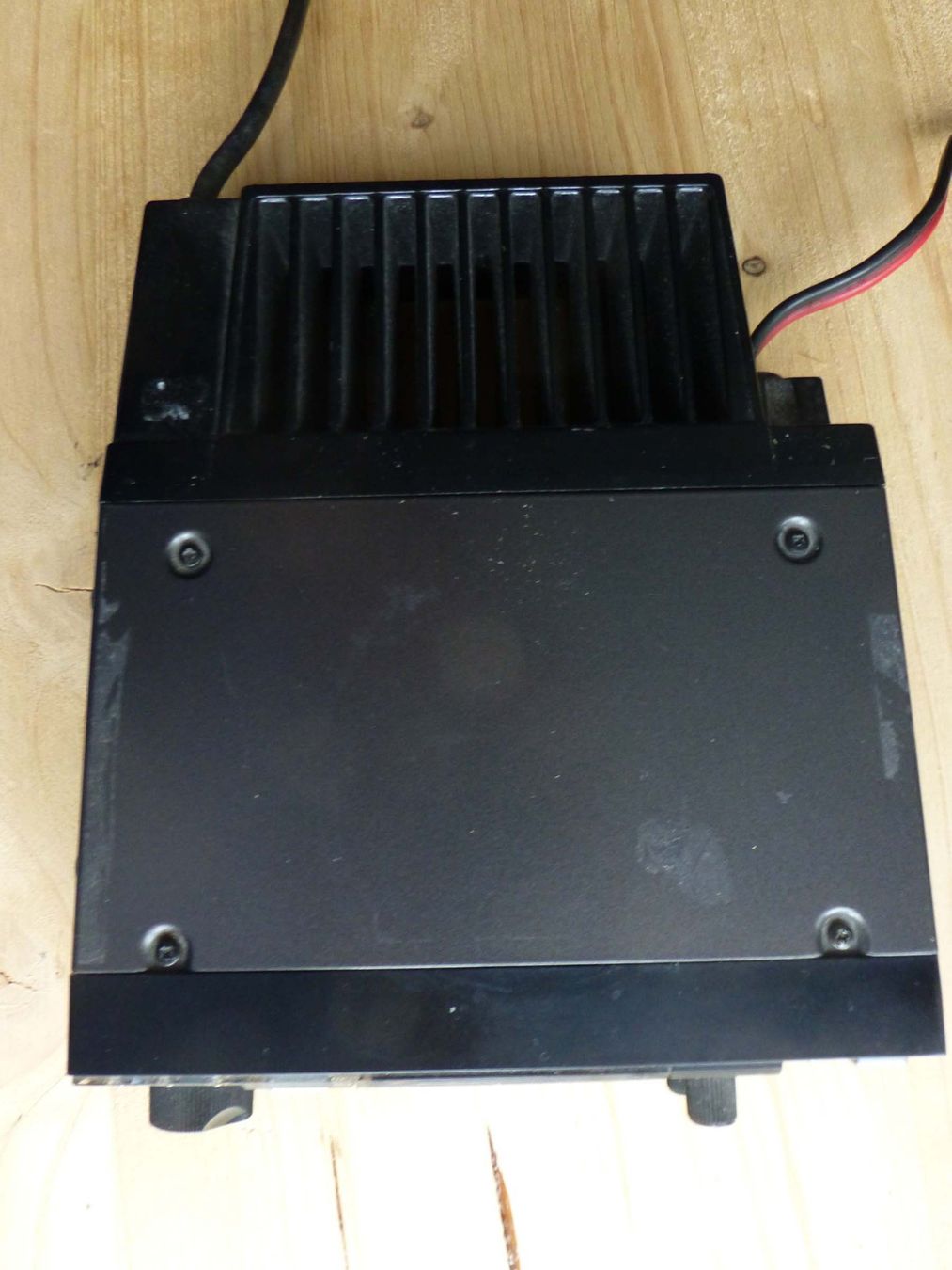 Yaesu Technique de radiocom: Funkgerät FT-715RH – Défectueux à Rapperswil BE par morjis 1