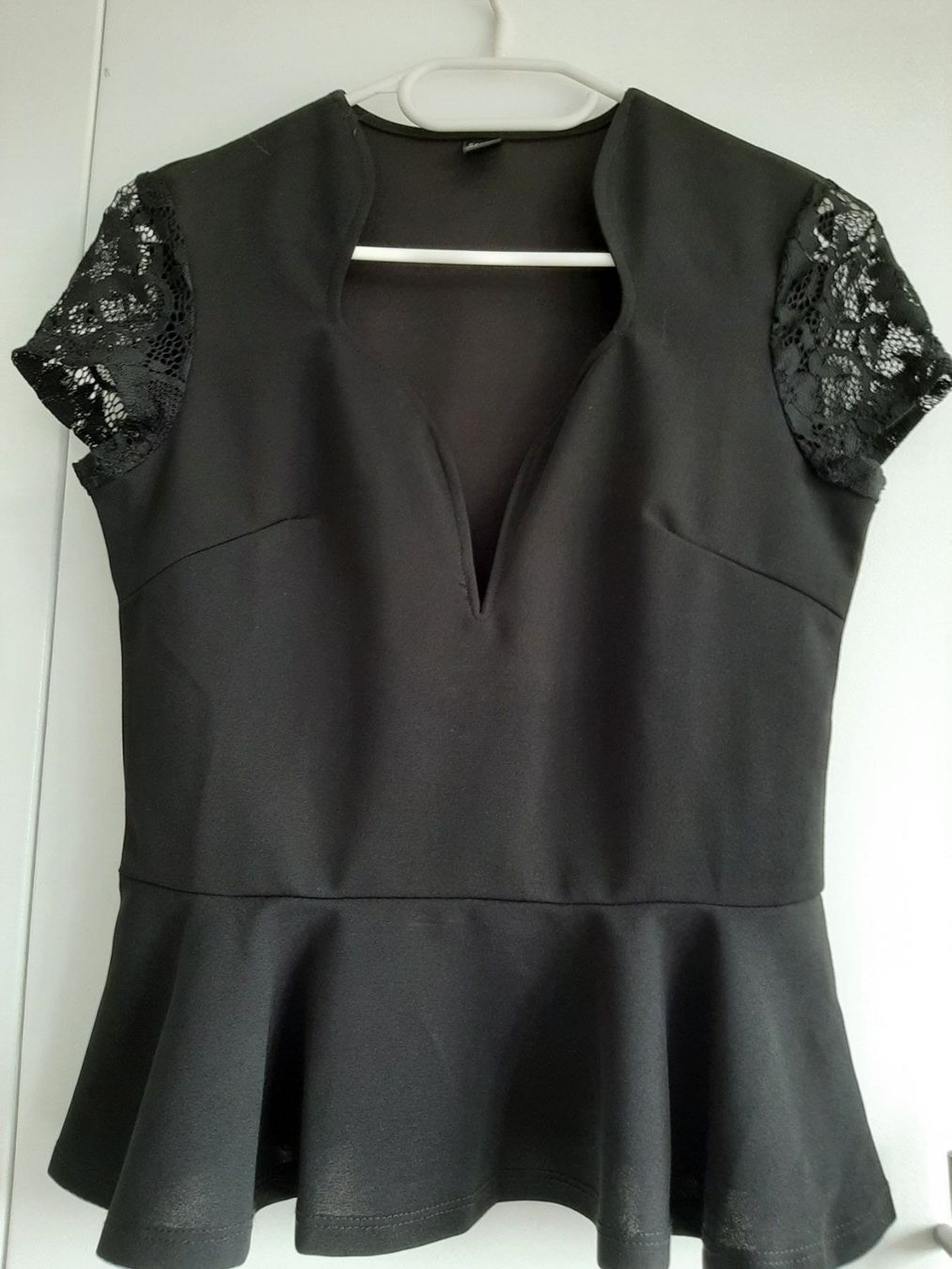 Shein Camicette: Elegante Kurzarmbluse mit Spitze – Nuovo (secondo la descrizione) da Neuenhof venduto da summer_25 2