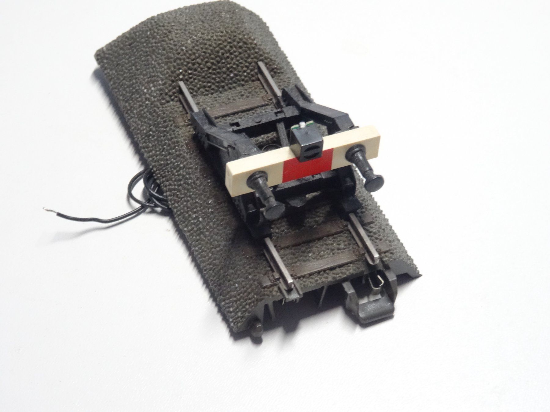 Märklin Modellini di ferrovie: Märklin. H0 24978 C-Prellbock beleuchtet – Usato da Hochdorf venduto da Teger02 1