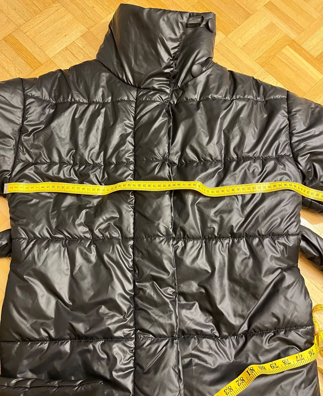 Giacche: Black new warm jacket size S/M – Nuovo (secondo la descrizione) da Chêne-Bougeries venduto da Seetooyoo 3