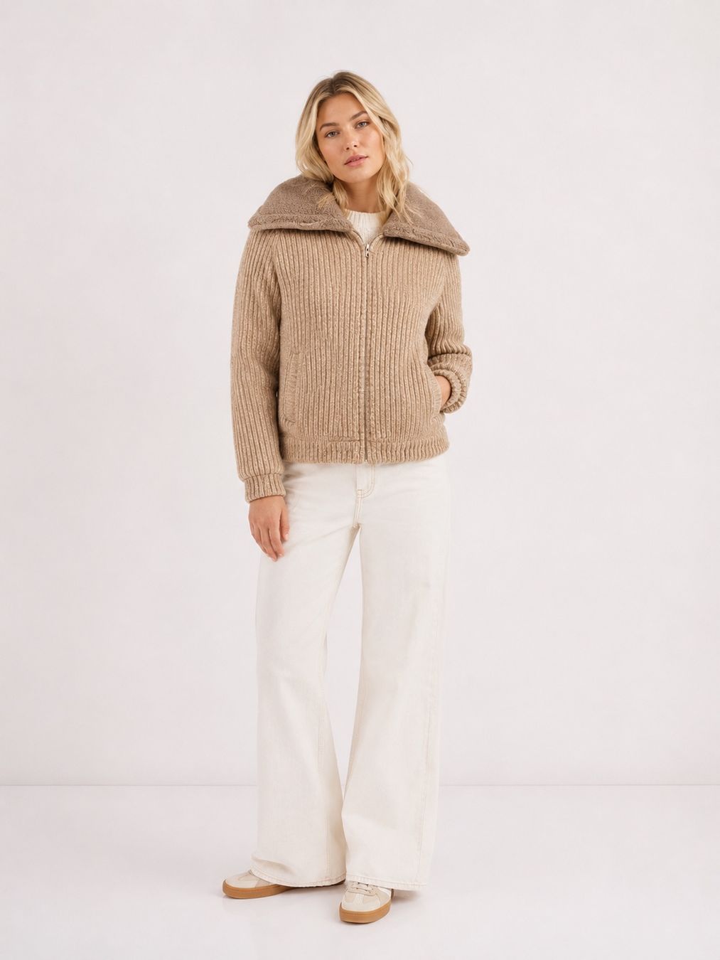 Miu Miu Giacche: MIU MIU Jacke Gr.36/34 (it.44) – Usato da Affoltern am Albis venduto da Elenaki67