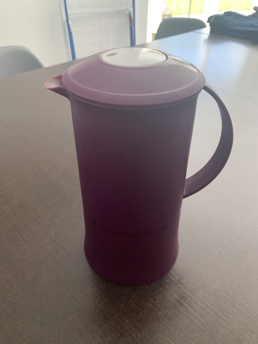 Tupperware Recipients et similaires: Thermos Tupperware 0,600ml – D'occasion à Domdidier par qatar1973