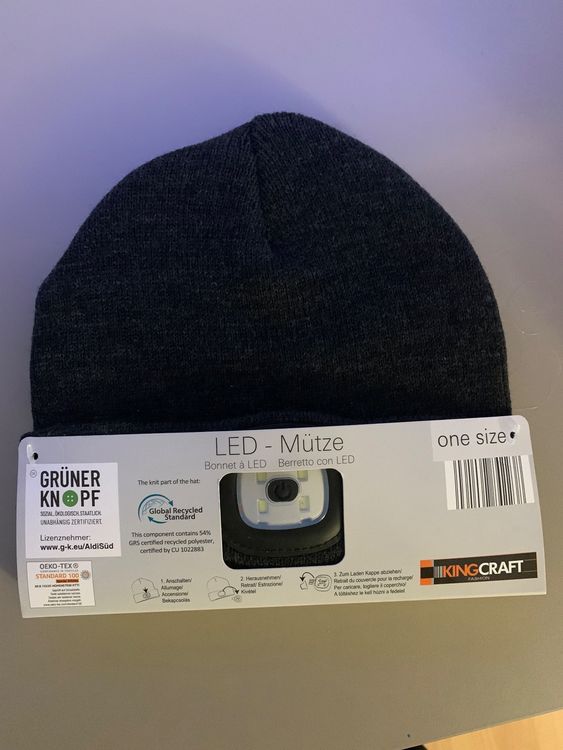 LED-Mütze (aufladbar via USB-Anschluss) (Neu und originalverpackt) in ...