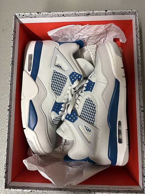 Jordan Scarpe da uomo: Nike Jordan 4 Military blue Gr. 41 – Nuovo e nell'imballaggio originale da Schleinikon venduto da kar_8ww7 2