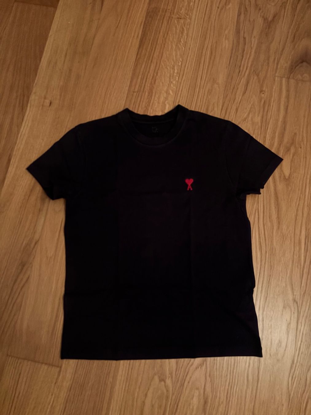 T-Shirts: Ami Paris Tshirt Grösse S – Neu (gemäss Beschreibung) aus Bremgarten AG von jud_yf6y