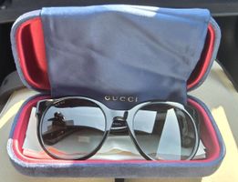 Gucci Damen Sonnenbrille, neuwertig! Top Zustand für den Som