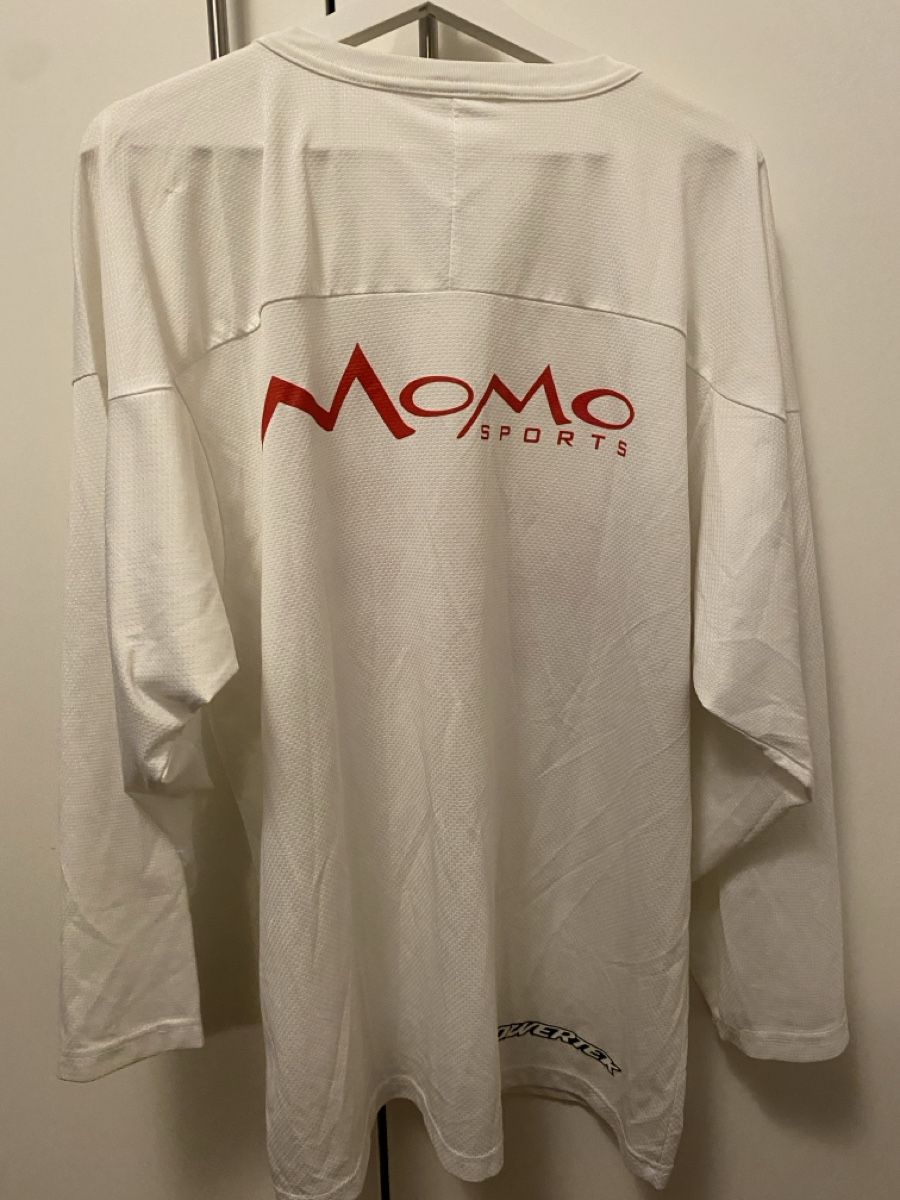 Maillots de corps & Pantalons: Hockey Langarm – D'occasion à Biberstein par koempossible 2