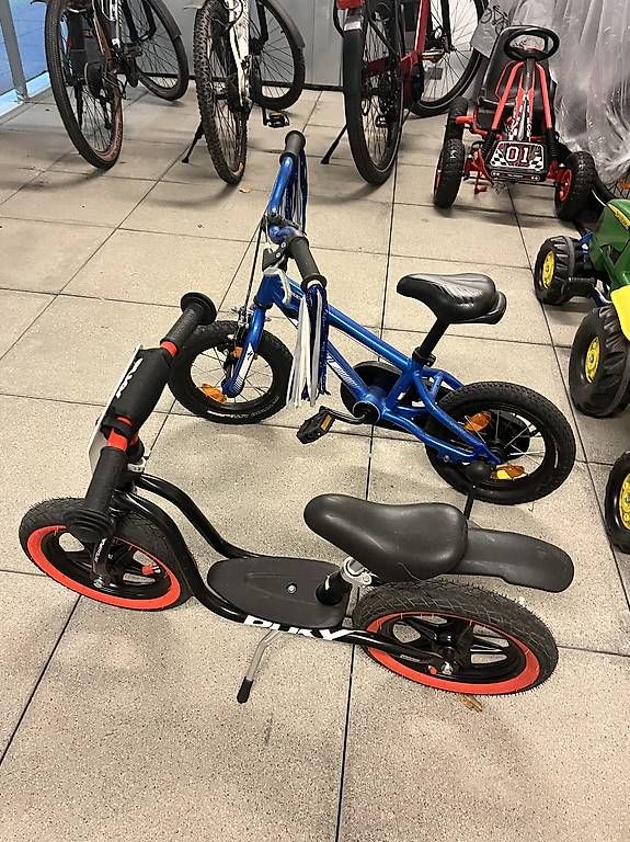 Specialized Velos: Kindervelo 12' Specialized – Gebraucht aus Kriens von B2B_Company 4