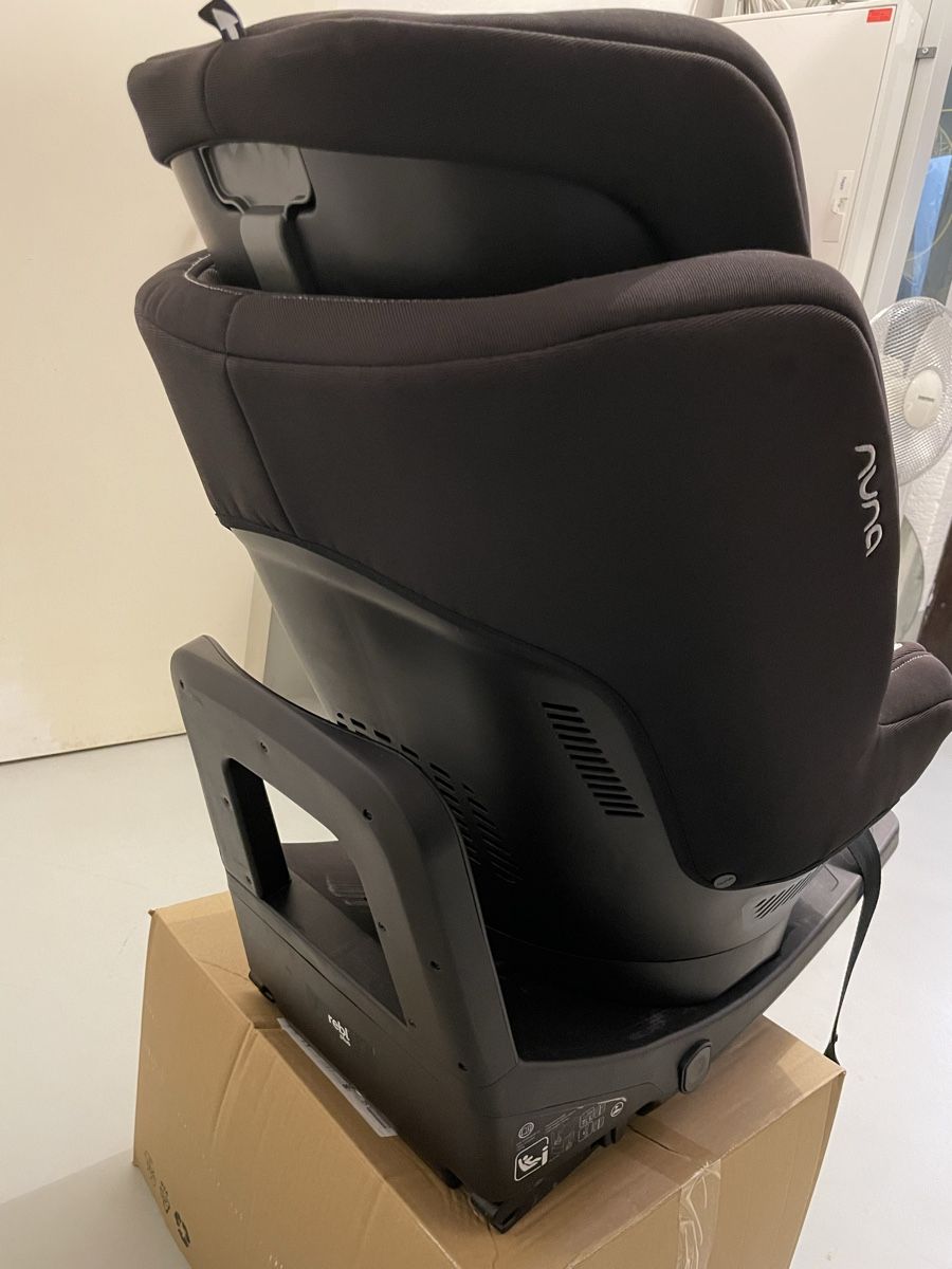 Nuna Seggiolini per auto: Kindersitz Nuna 360 Spin – Usato da Safenwil venduto da peanuts00 3