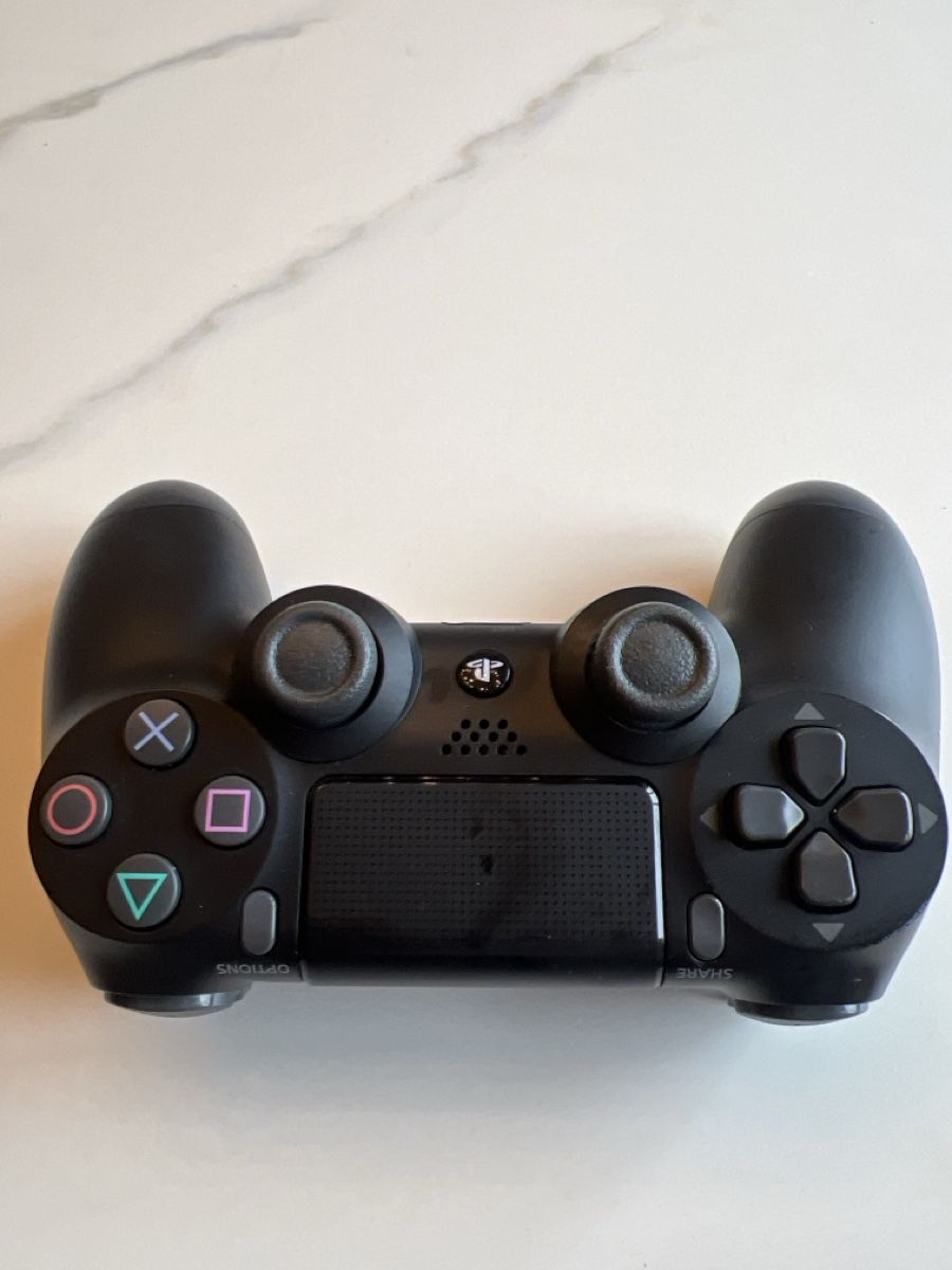 Sony Controller: Sony Playstation 4 PS4 Controller - Top Zustand! – Usato da Wollerau venduto da Plakatfreund