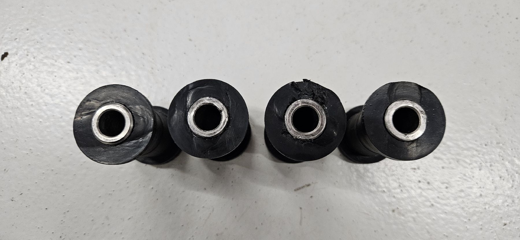 BMW Alle Autoersatzteile: Bmw e30 Powerflex schwarz Hinterachs Lager – Gebraucht aus Flaach von moto64 2