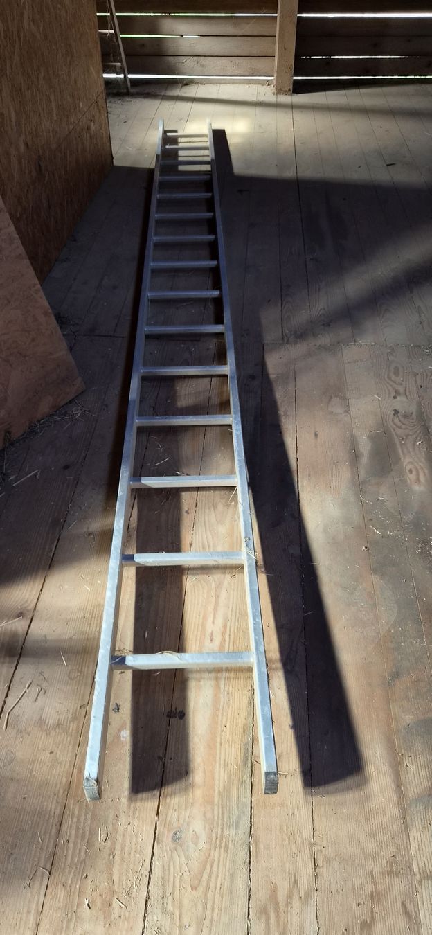 Scale: Aluleiter 4,5meter! – Usato da Reisiswil venduto da hochwacht17