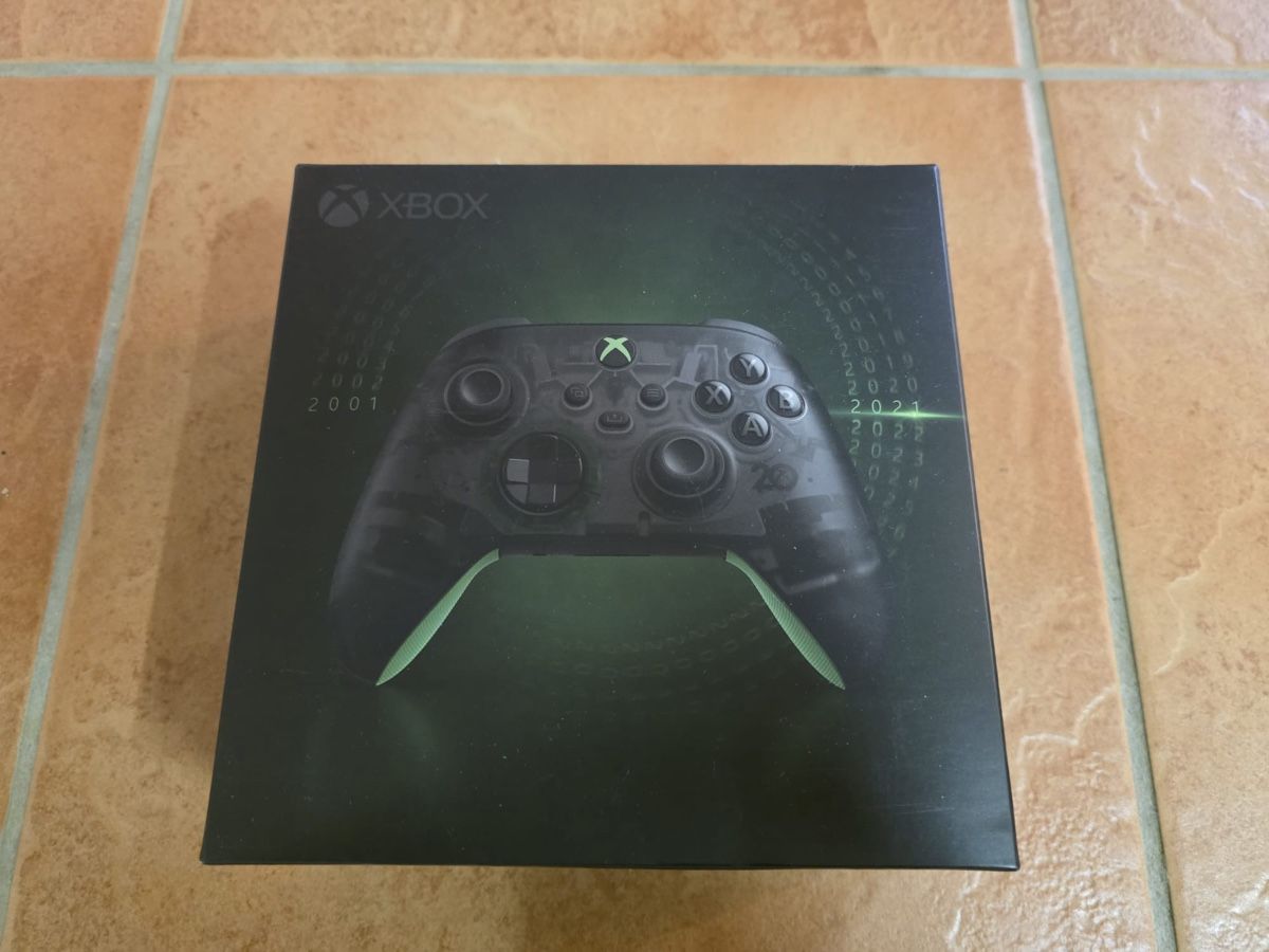 Microsoft Console: Xbox 20th anniversary Controller ( rare)  – Nuovo e nell'imballaggio originale da Rossemaison venduto da SZ_1291