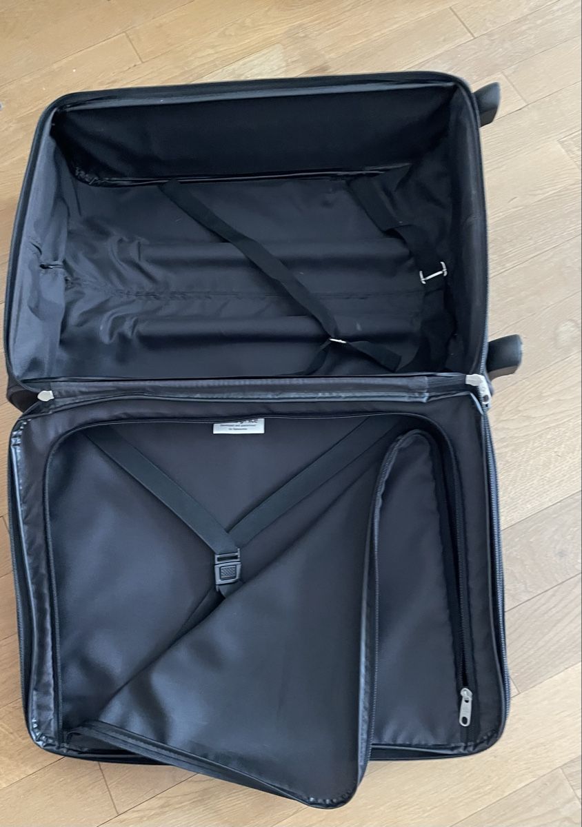 Koffer & Taschen: Samsonite  Rollkoffer schwarz – Gebraucht aus Glis von taisiya078 3