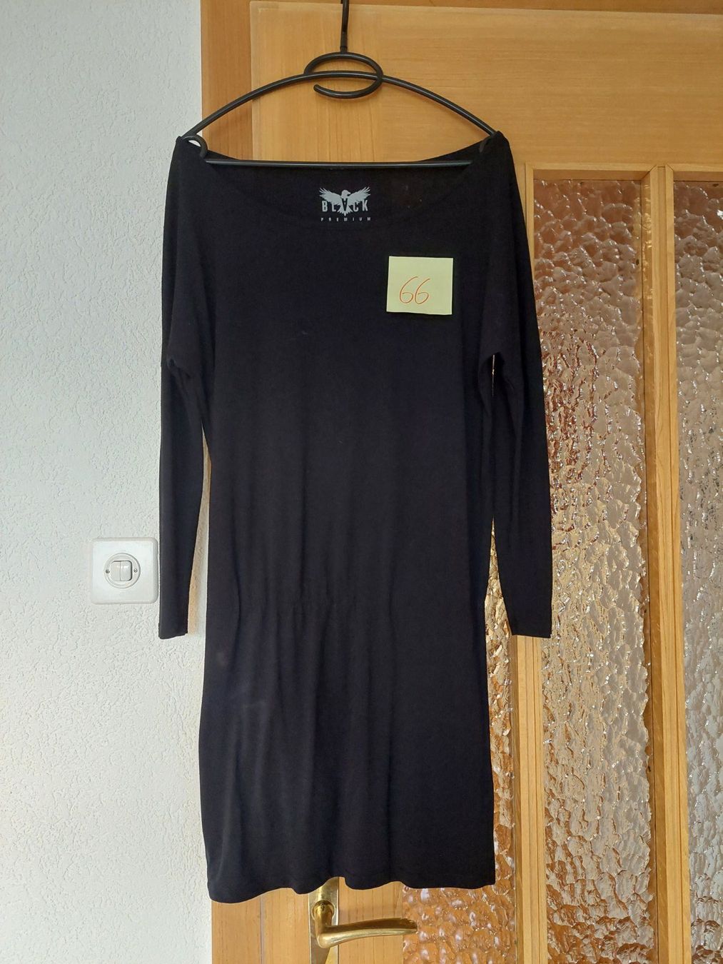 Vestiti: Black Premium langes Gothic Kleid – Usato da Uetendorf venduto da lau_2vqn