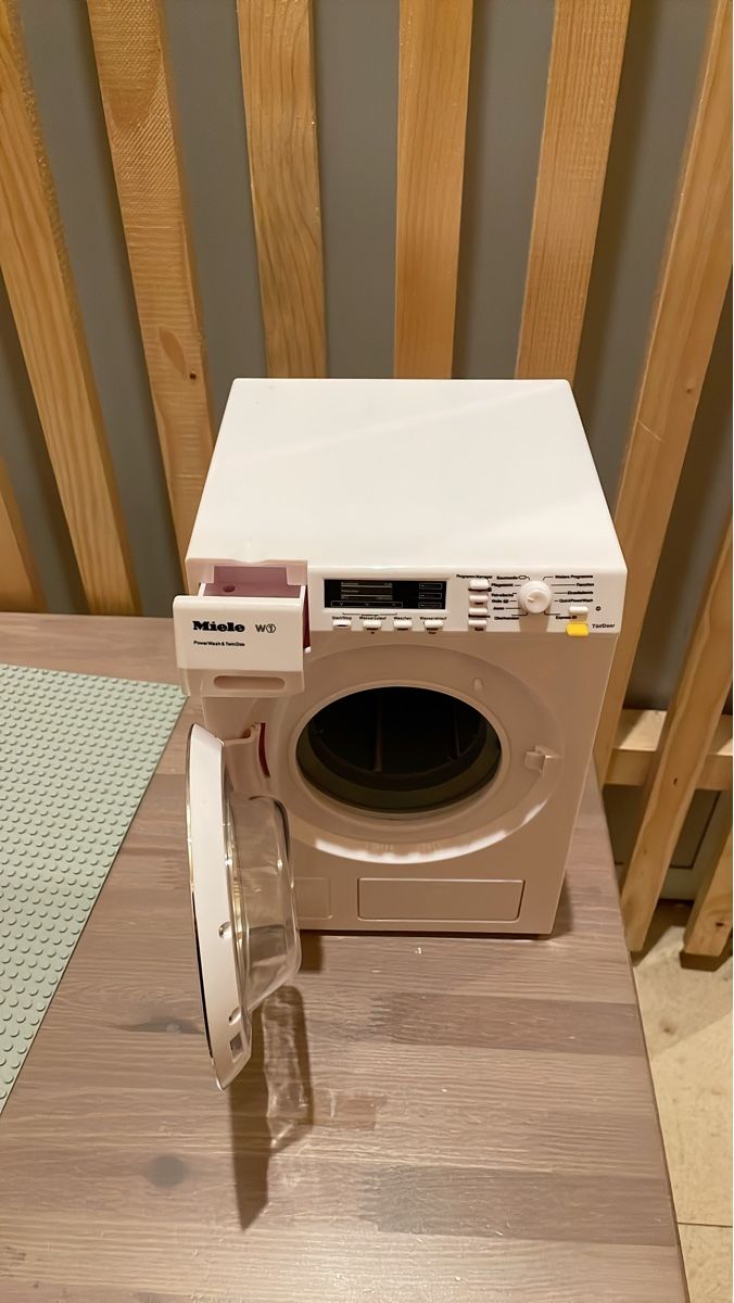 Giocattoli: Miele Kinder waschmaschine  – Nuovo (secondo la descrizione) da Gossau SG venduto da dani825
