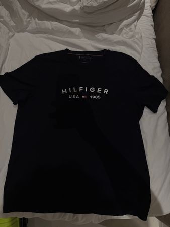 Tommy Hilfiger T-Shirt // Gr. L