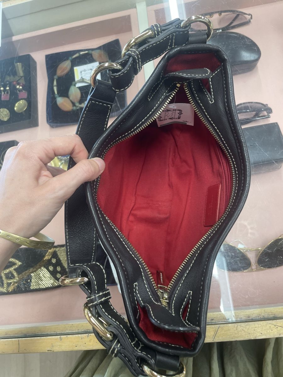 Burberry Taschen für Damen: Burberry Tasche  – Gebraucht aus Steffisburg von kla_65qs 4